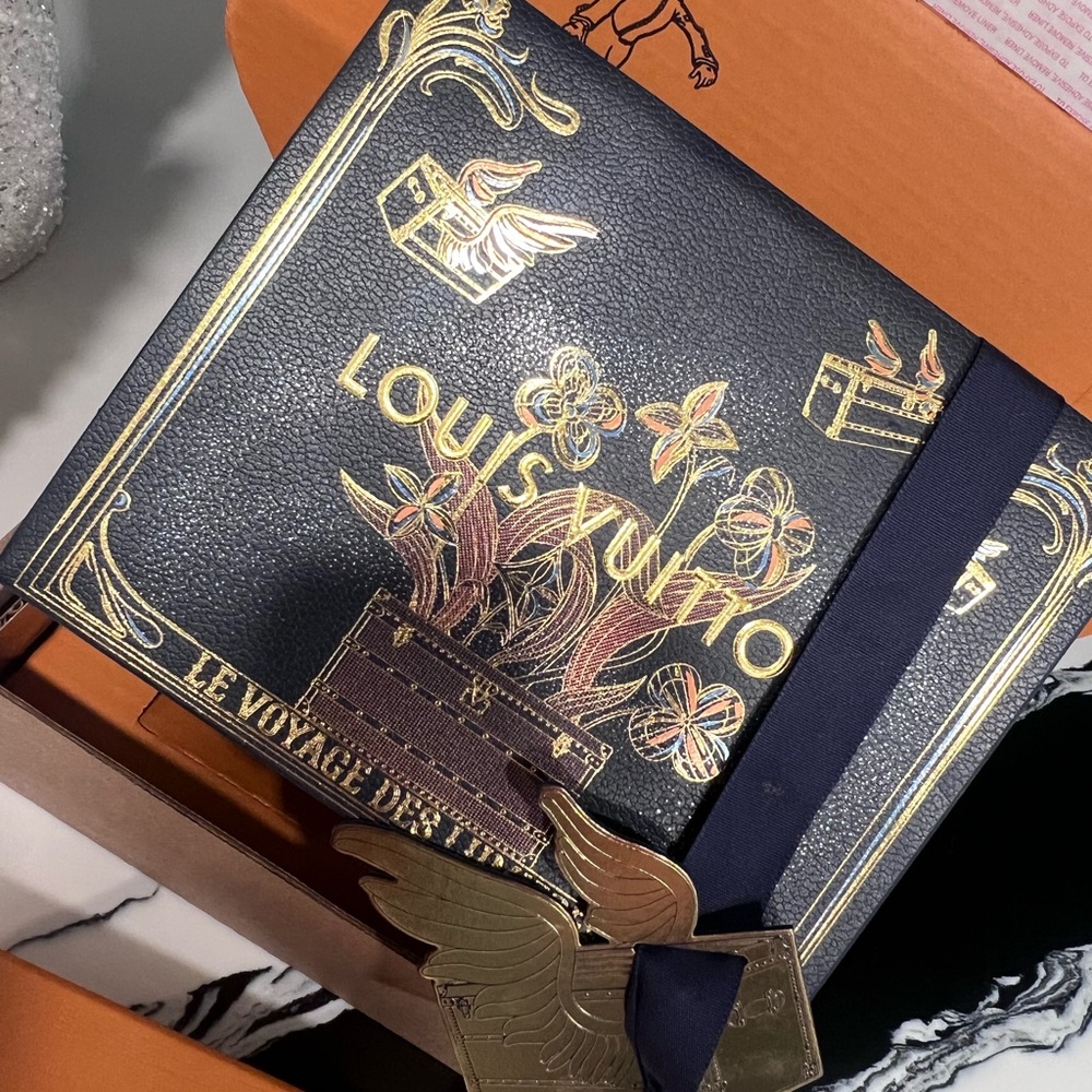 Louis Vuitton Wallet Holiday PACKAGING - Picture 4 of 6